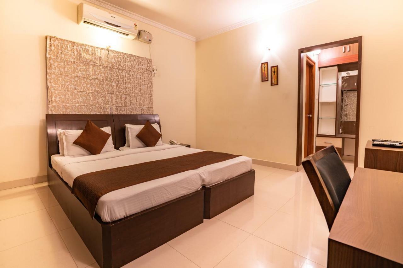 Blueberry Service Apartments Haïdarabad Extérieur photo