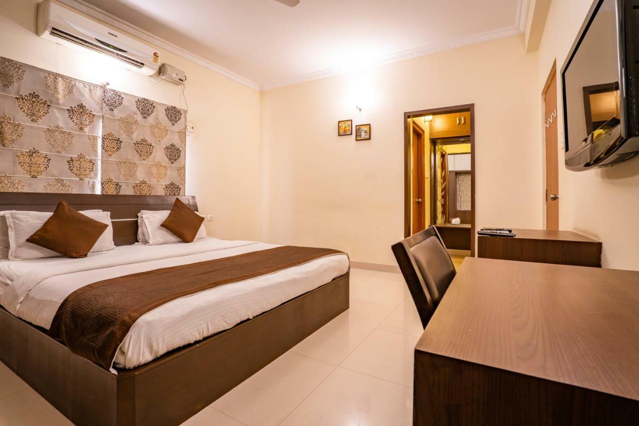 Blueberry Service Apartments Haïdarabad Extérieur photo